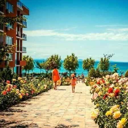 דירה Fort Noks Grand Panorama Fort Beach - B2-room-333 סבטי ולאס
